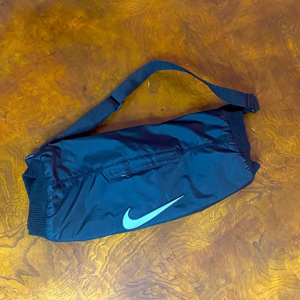 Nike handwarner - Picture 2 of 2